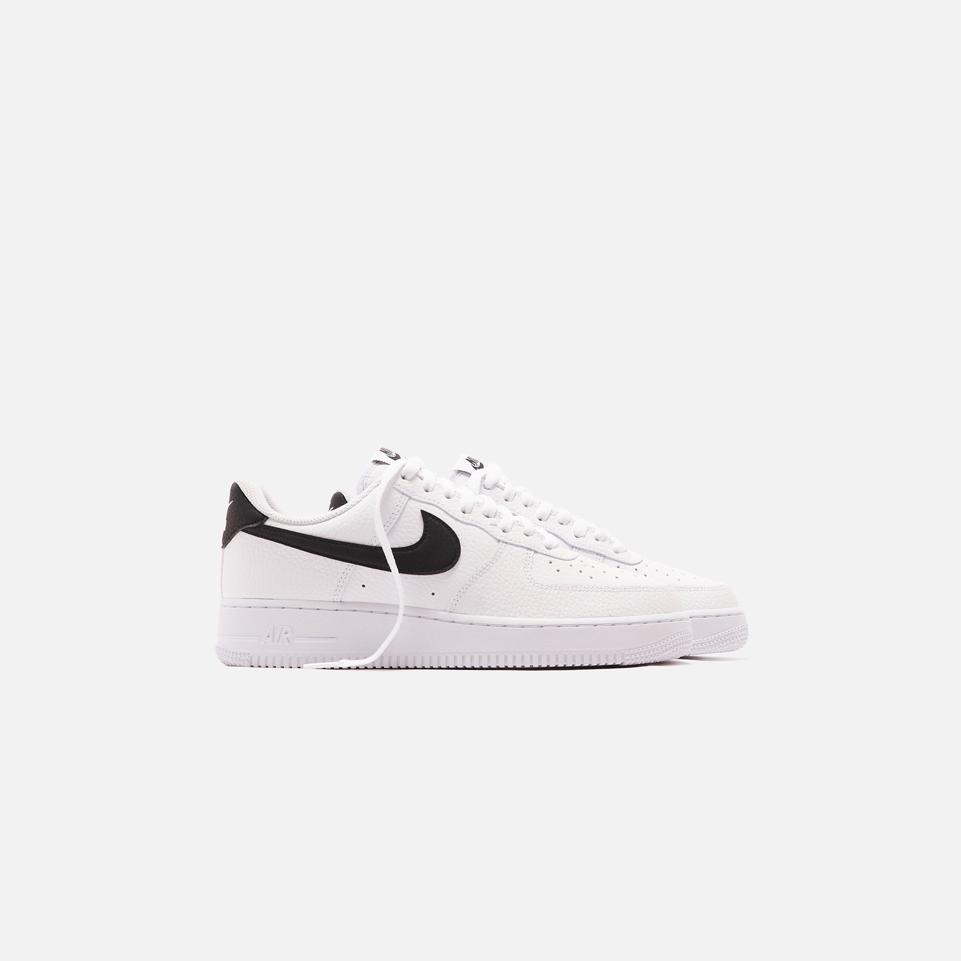 Nike Air Force 1 Low - White / Black