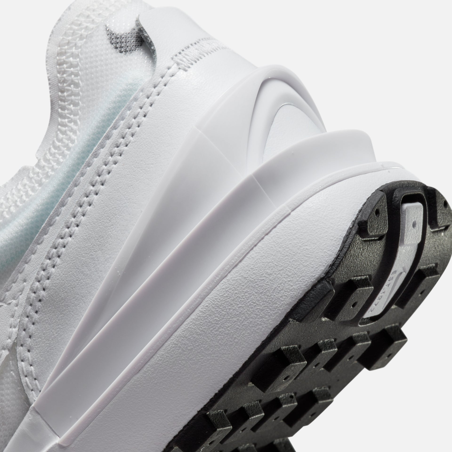 Nike Wmns Waffle One - White / Black