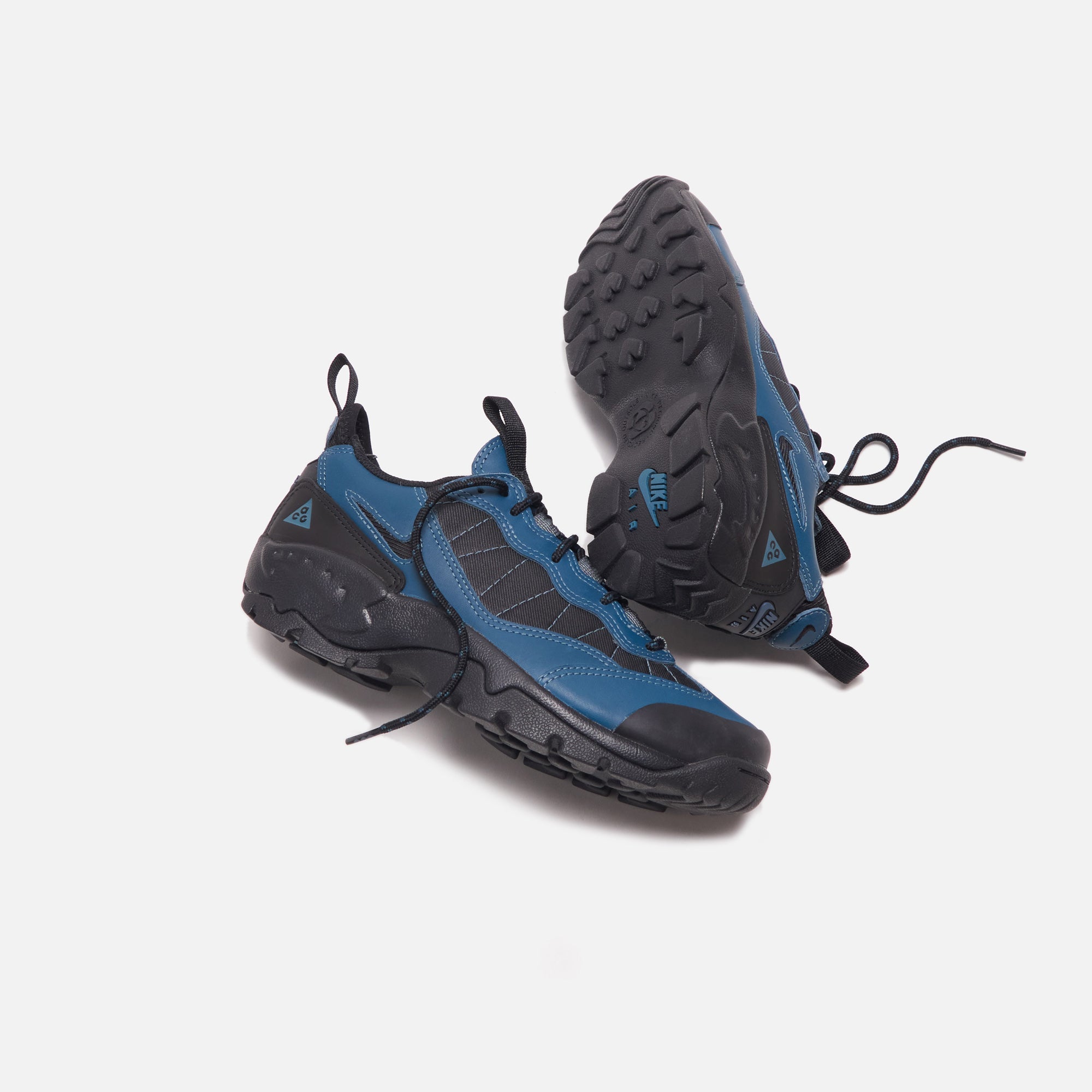 Nike ACG Air Mada - Black / Ash Green – Kith Europe