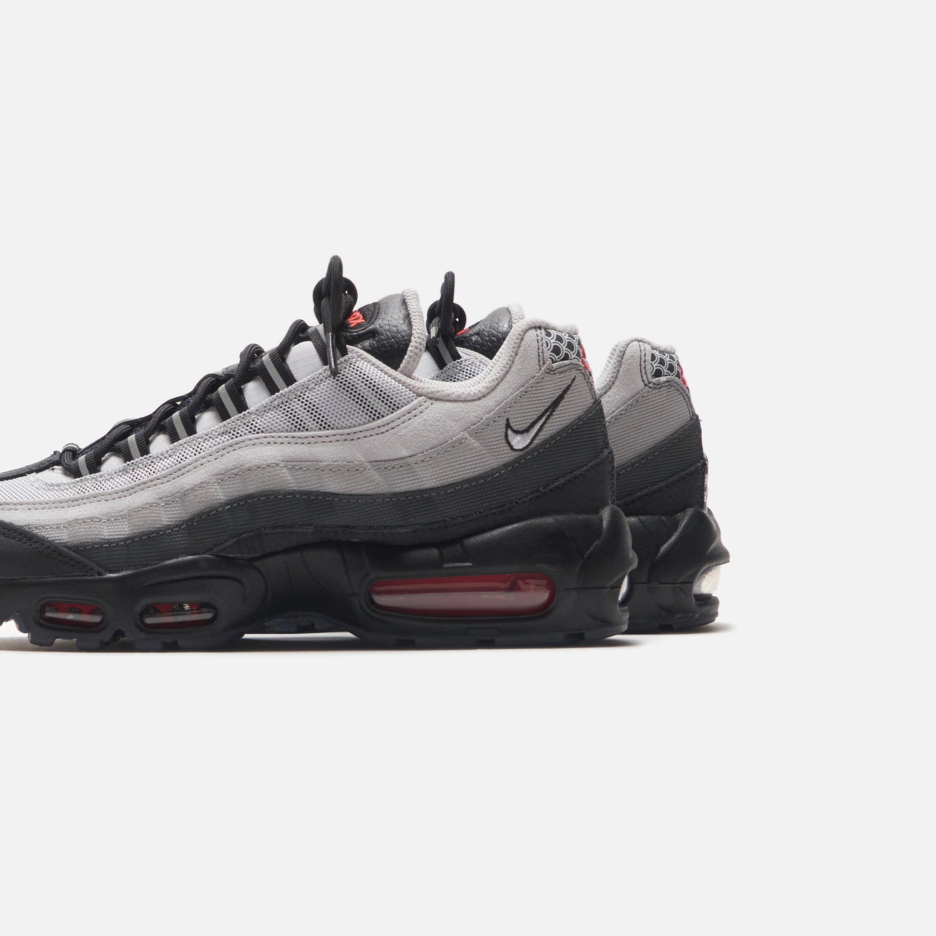 Nike Air Max 95 PRM - Black / White / Pure Platinum / Light Smoke Grey