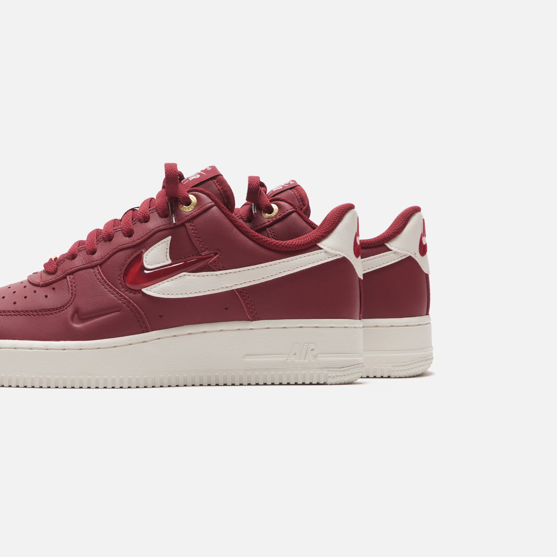 Nike WMNS Air Force 1 `07 PRM 40th Anniversary - Team Red / Gym Red / Sail