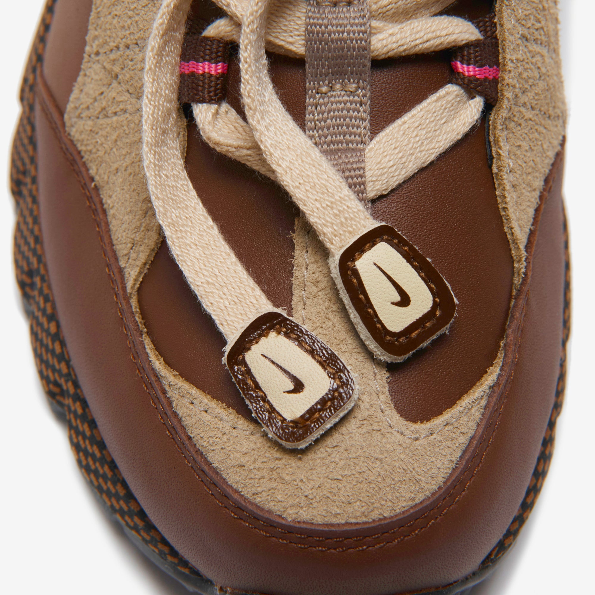 Nike x Jacquemus Air Humara LX - Ale Brown / Gold – Kith Europe