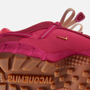 Nike WMNs Air Humara x Jacquemus - Pink Flash / Gold - Pink Prime