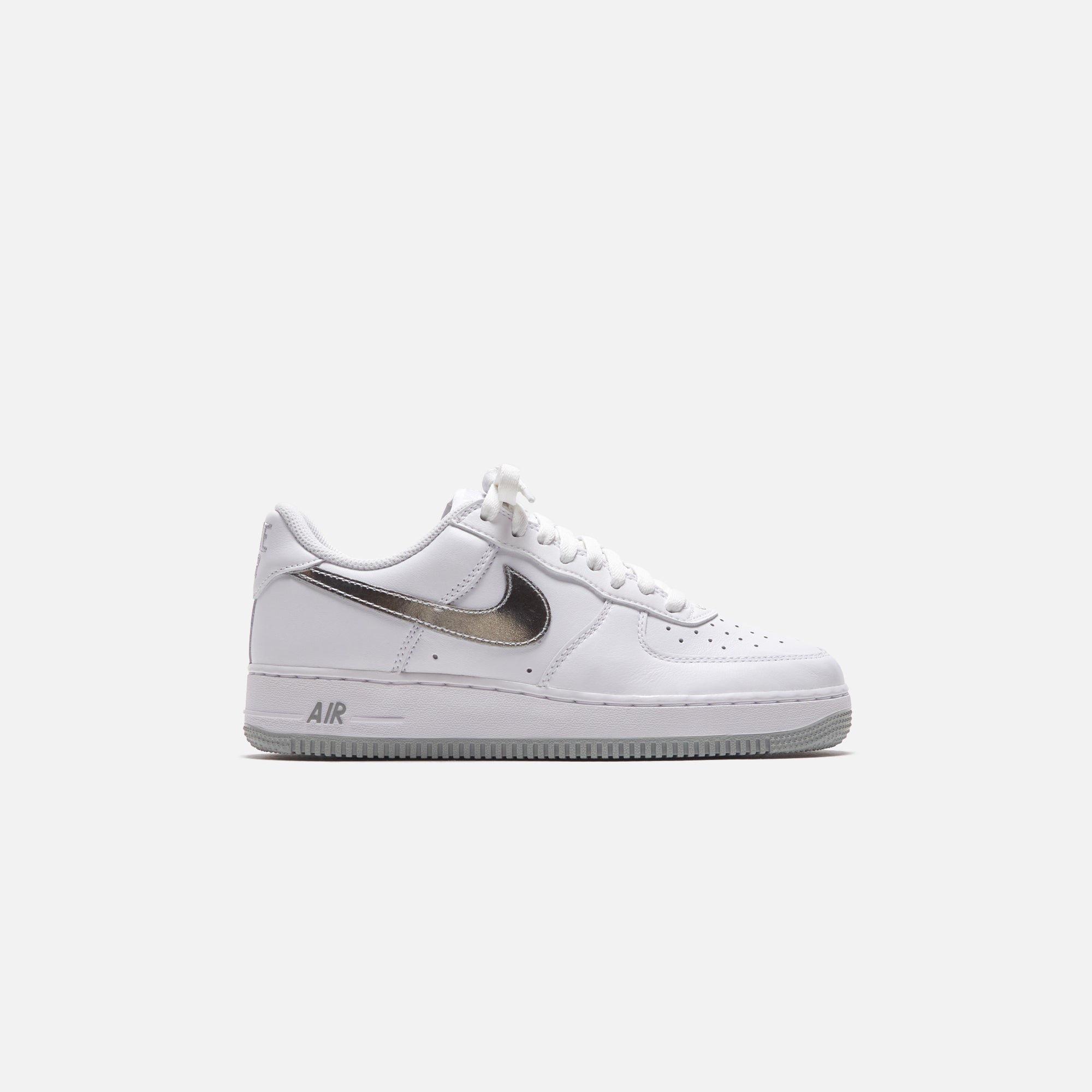 Air force 1 low best sale metallic silver