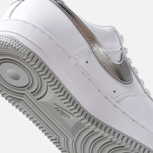 Nike Air Force 1 Low - Retro White / Metallic Silver / Metallic