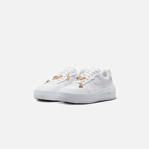 Nike WMNS Air Force 1 PLT.AF.ORM - White / Summit White
