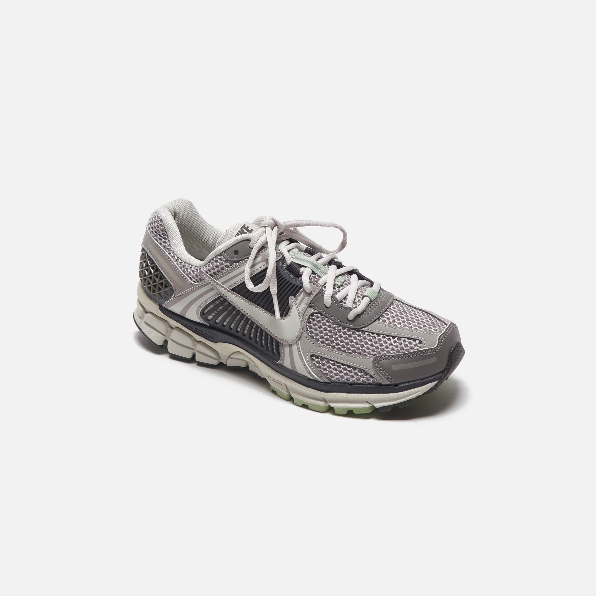 Nike Wmns Zoom Vomero 5 SP GCEL - Cobblestone / Light Bone