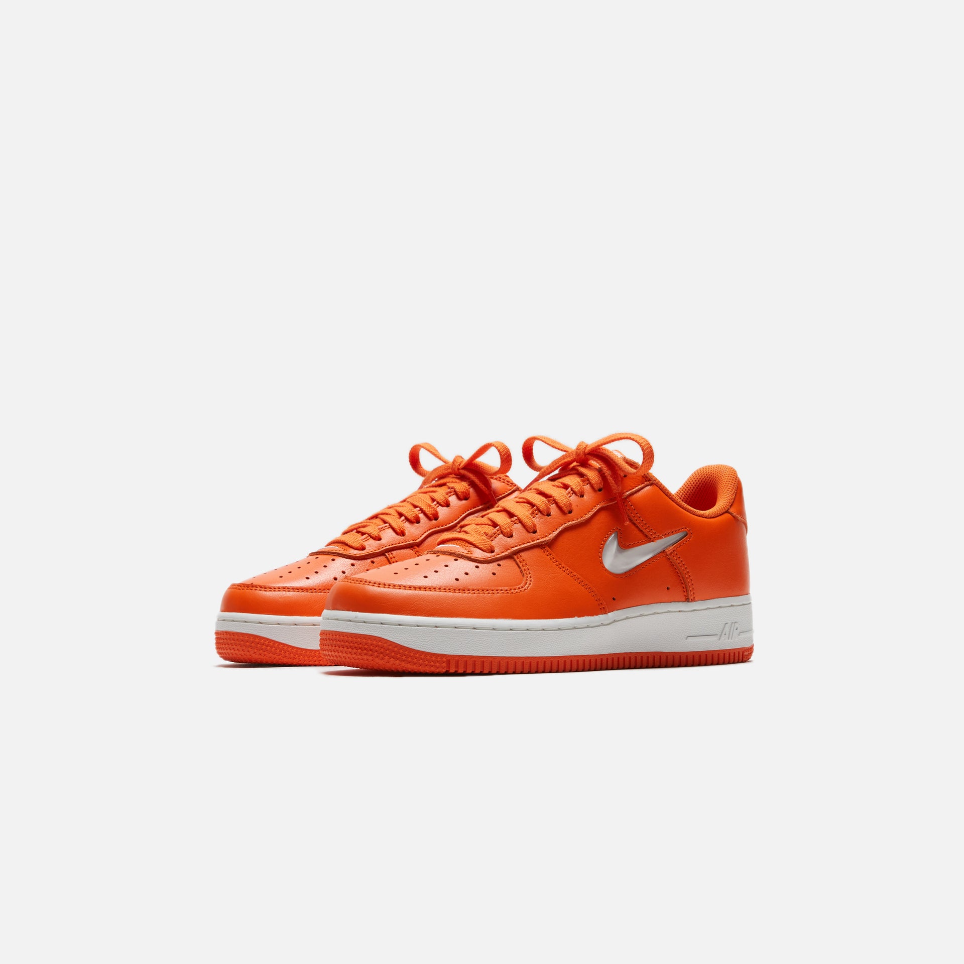 Nike Air Force 1 Low Retro - Safety Orange / Summit White