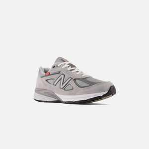 New Balance Made in USA 990v4 - Grey / Red