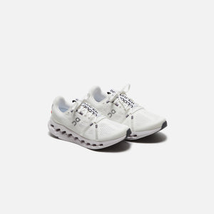 On Running WMNS Cloudsurfer - White / Frost