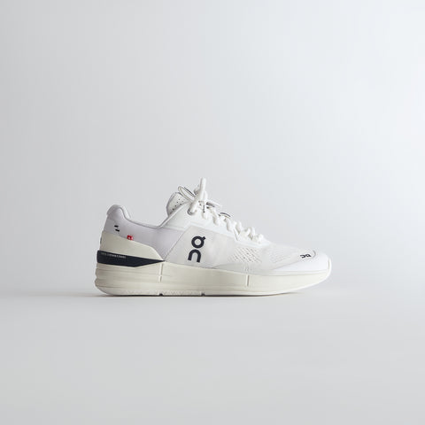 The Roger Pro by On - White / Ivory / Black