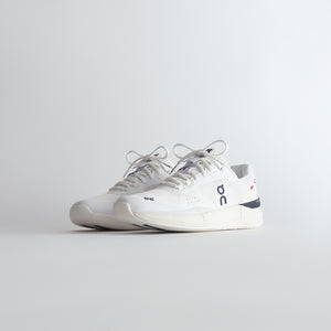 The Roger Pro by On - White / Ivory / Black