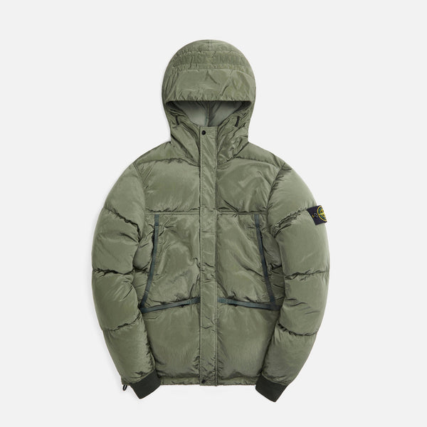 ジャケット・アウター stone  hand sprayd jacket s Stone Island Delivers Hand-Sprayed Garments SS23 | Hypebeast