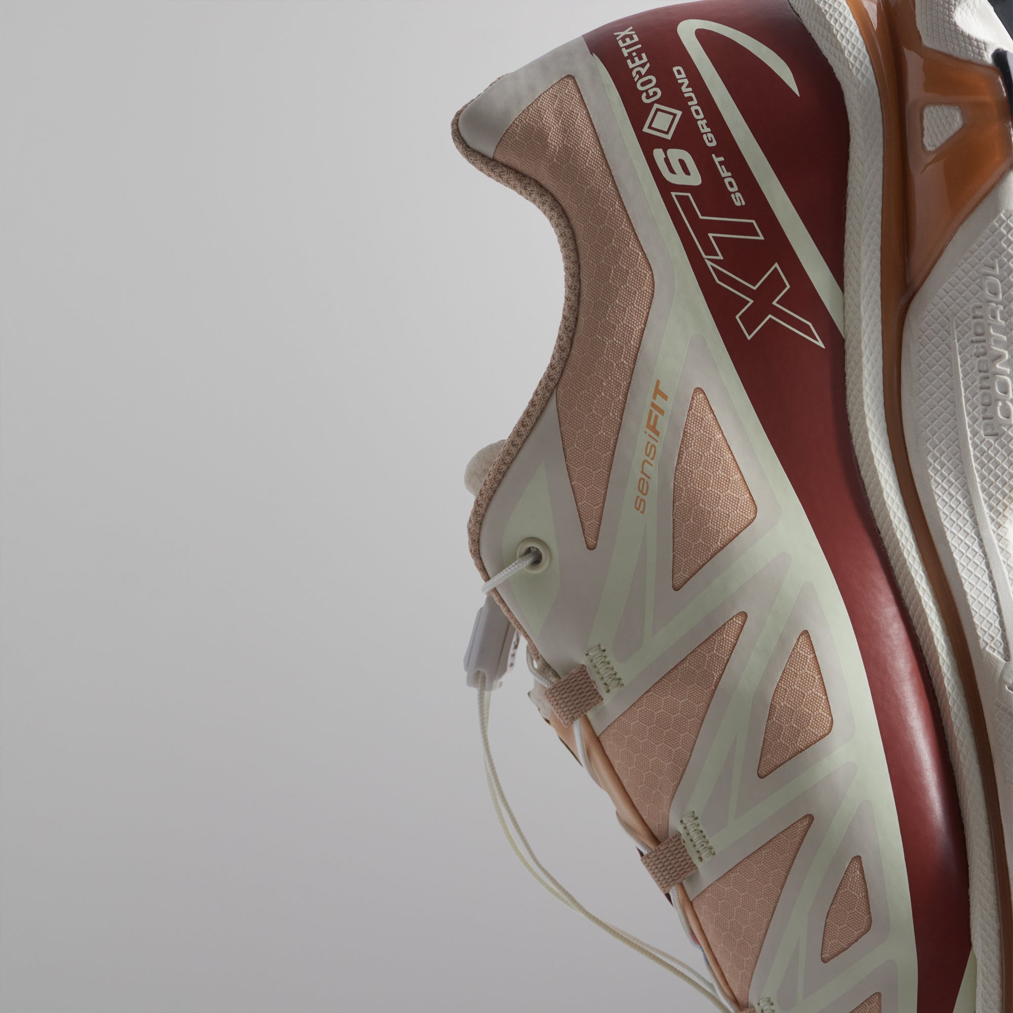 Kith for Salomon GORE-TEX XT-6 - Hazelnut / Burnt Henna