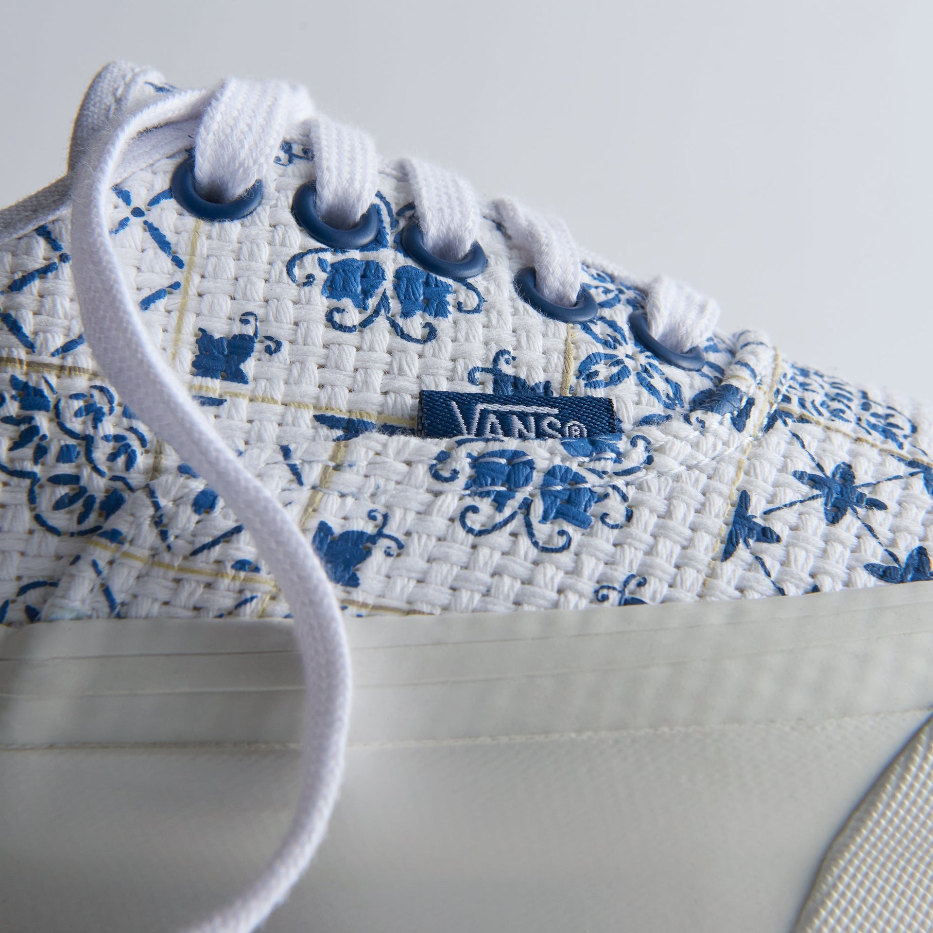 Kith for Vault by Vans Azulejo Tile OG Authentic LX - White