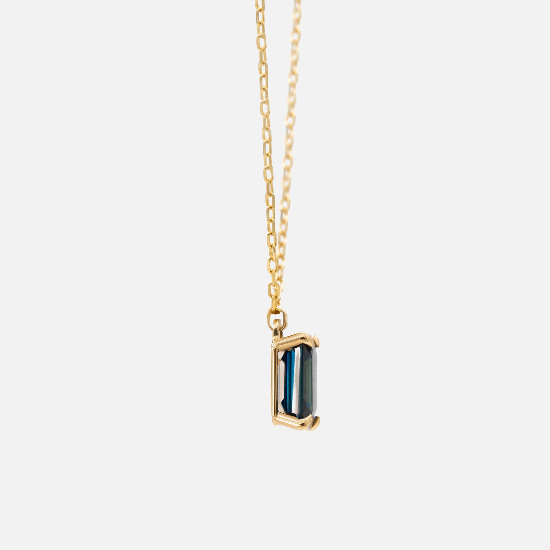 Bernard James Sapphire Pendant - 18k Yellow Gold