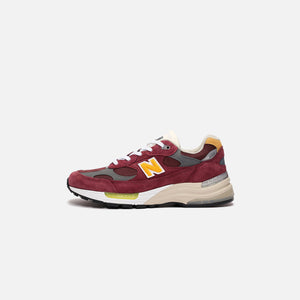 New Balance Made in USA 992 - Burgundy / White